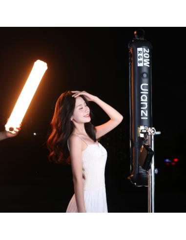 Nadmuchiwana tuba RGB Ulanzi UA20C 20W miecz...