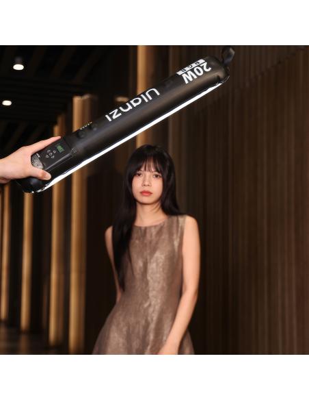 Nadmuchiwana tuba RGB Ulanzi UA20C 20W miecz LED IP66