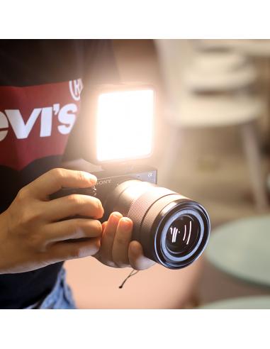 Kieszonkowa lampa LED Bi-Color  Ulanzi VIJIM VL81